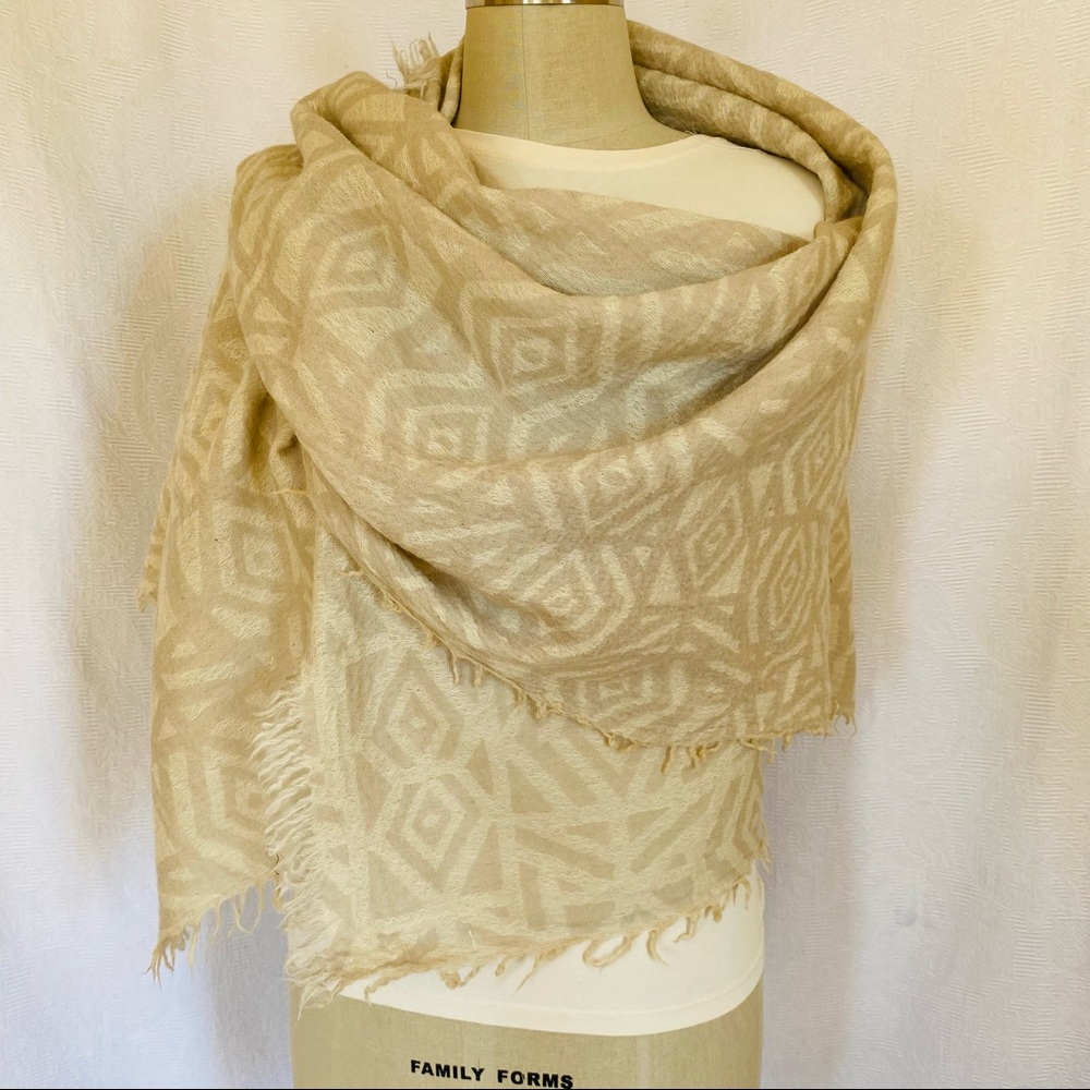 Wilfred Mosaic wool blanket shawl tan/ivory